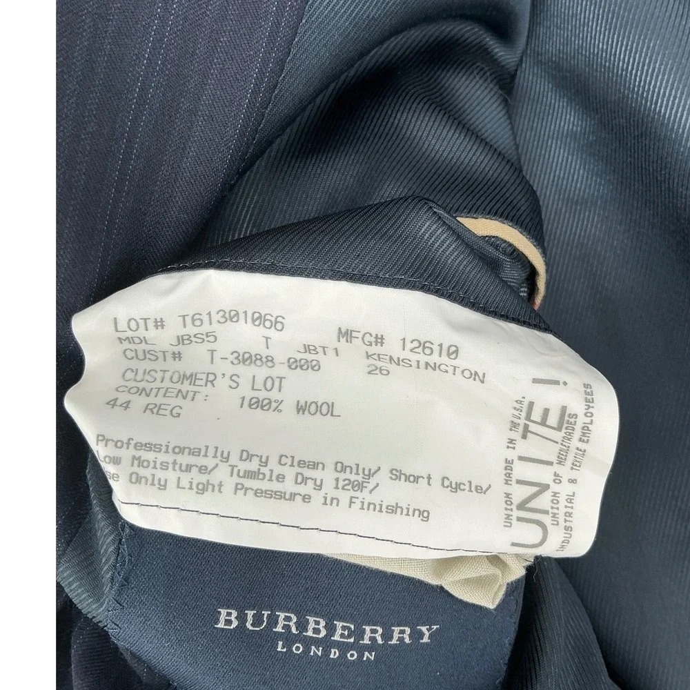 Burberry London Blazer Mens 44 Reg Navy Blue Pinstripe 100% Wool 2-Button Jacket